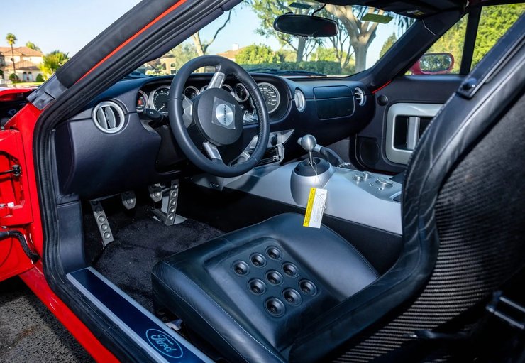 салон Ford GT 2005, суперкар Ford