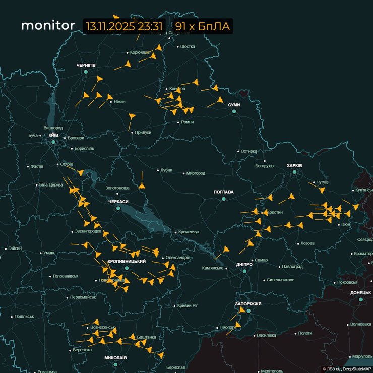 Рух "шахедів" у повітряному просторі України