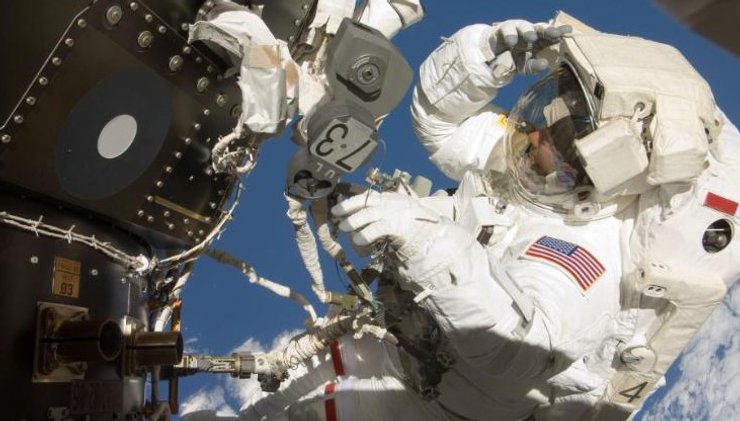 Томас Маршберн, астронавт, космос