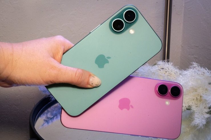 смартфон iPhone 16