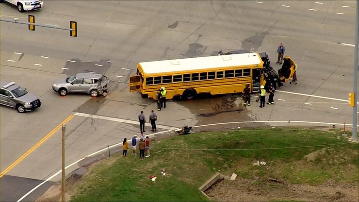 масштабное ДТП, курьезное ДТП, ДТП в США, угон авто, Chevrolet Suburban