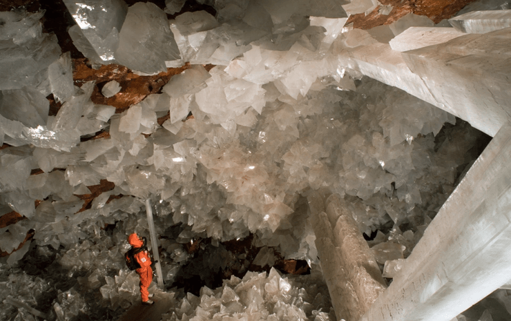 Гігантська кришталева печера Naica, печера, кристали, кристали-вбивці, смертельна пастка, чудо світу, небезпечна печера
