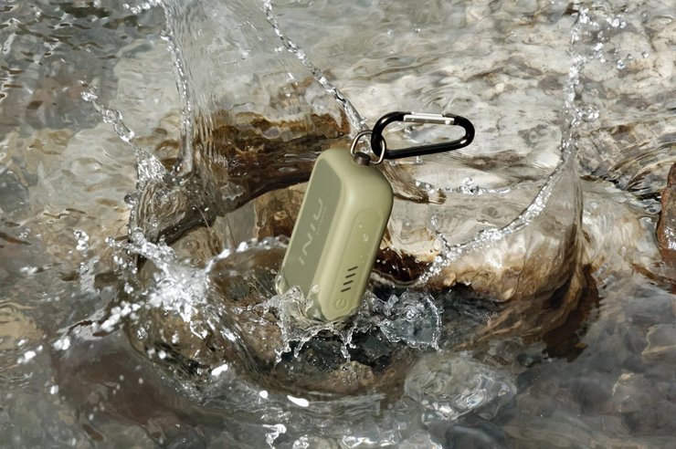 Повербанк INIU Outdoor Rugged