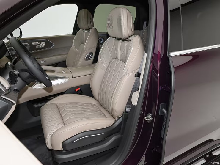 салон Zeekr 8X 2026