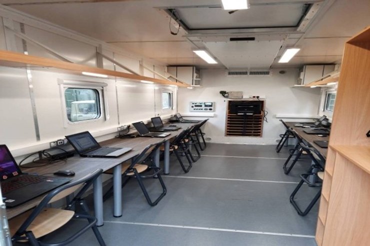 командно штабна машина