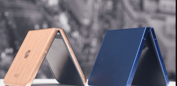 Motorola Samsung який смартфон краще