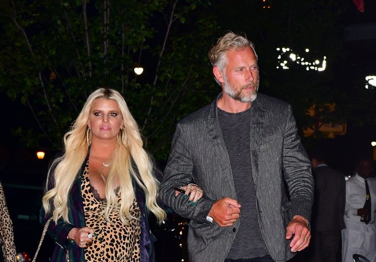 Джессика Симсон со своим мужем Эриком Джонсоном