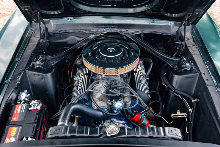 авто Жана-Поля Бельмондо, авто Бельмондо, Жан-Поль Бельмондо, Ford Mustang, Ford Mustang 1966, Le Marginal