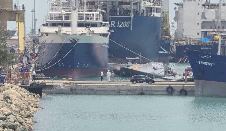 эсминец утонул, иранский эсминец, эсминец саханд, иран корабль утонул