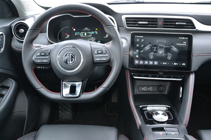 салон MG ZS EV 2024, MG ZS EV, новий MG ZS, кросовер MG, кросовер MG, електромобіль MG