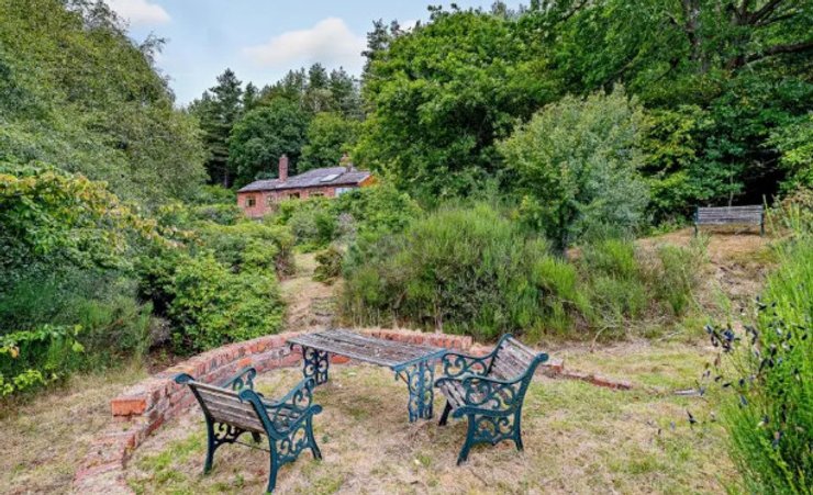 Есть много места на открытом воздухе