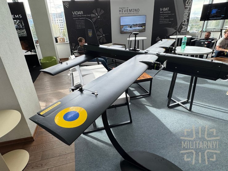 Дрон D4 от Iron Belly и Shield AI