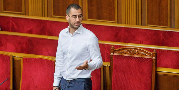 Александр Трухин, дтп с трухиным, трухин слуга народа, александр трухин скандал, тихонько в лес уйду