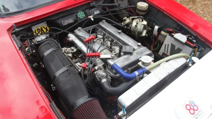 Автомобиль 1967 года Alfa Romeo Giulia