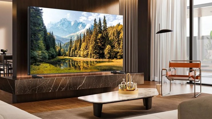 телевізор у кімнаті