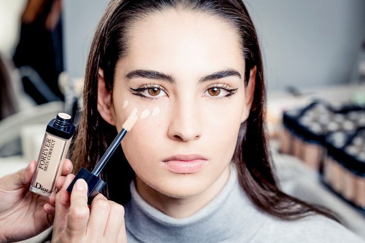 Двойные стрелки-2020, тренды макияжа 2020, тренды-2020