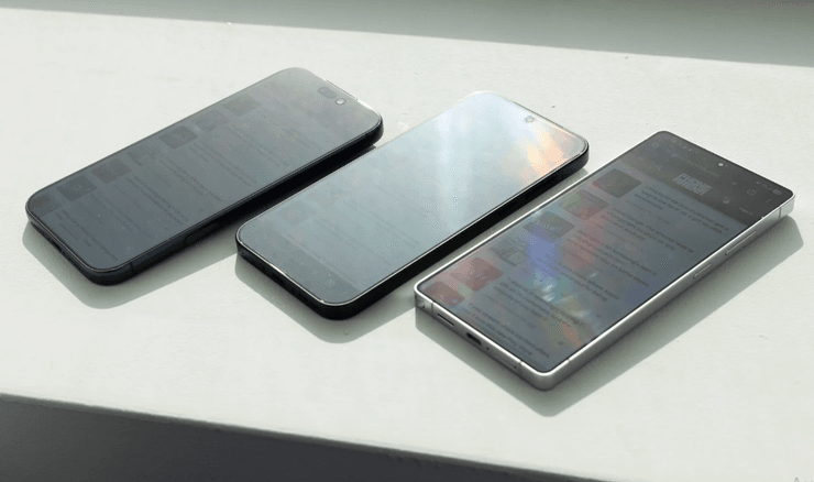 iPhone 17 OnePlus 15 Galaxy S25 Ultra лучший дисплей