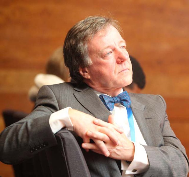 Доктор Майкл Диксон, врач короля