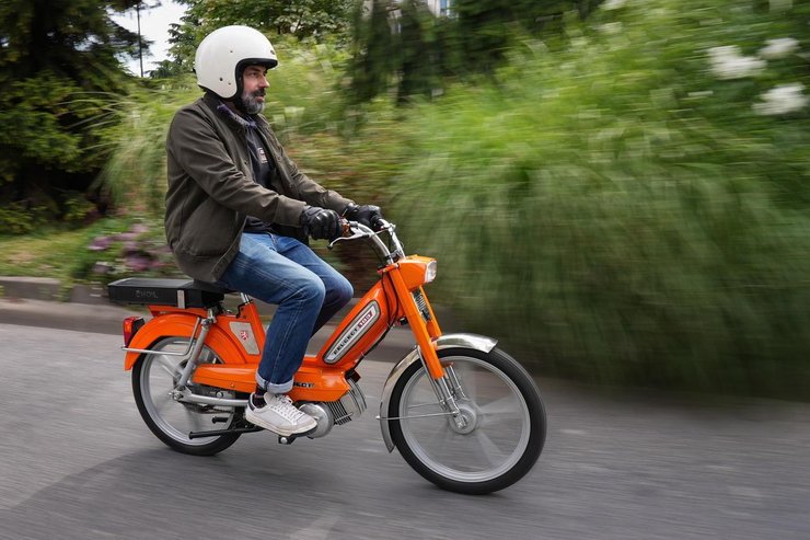 мопед Peugeot 103