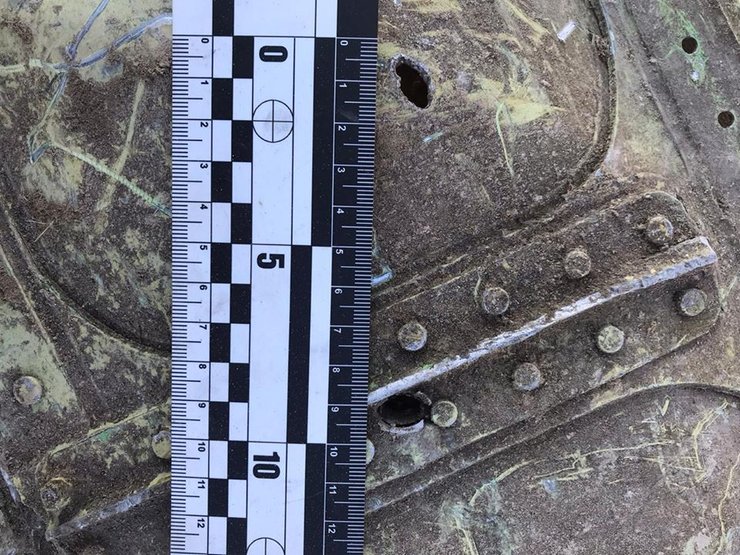 пробоины в самолете мау, иран, фото