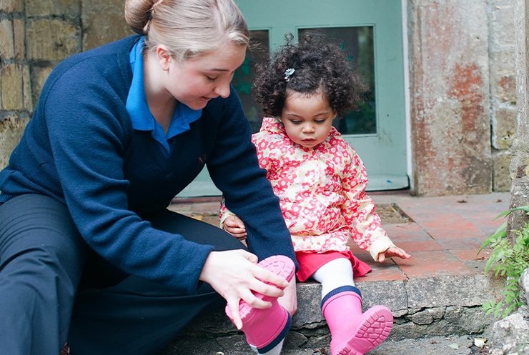 няни, колледж норланд, королевская няня