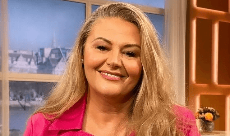 НЛО, инопланетяне вскоре спасут Землю, пришельцы спасут планету, экстрасенс предсказала, инопланетяне больше не будут скрываться, медиум, экстрасенс