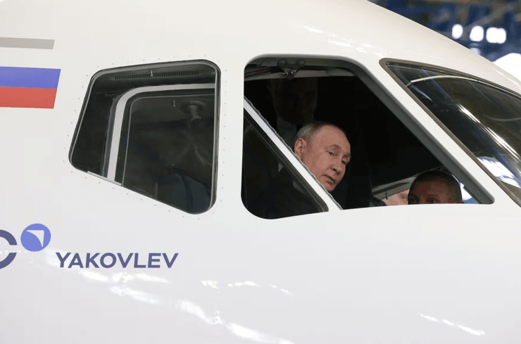 Путін про виробництво російських літаків