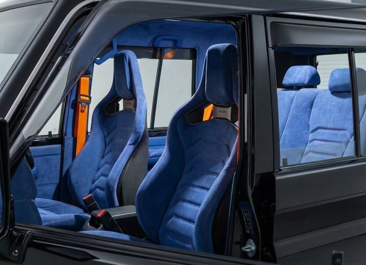 Салон Toyota Land Cruiser