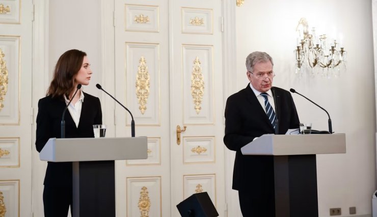 Марин и Ниинисте делают заявление о необходимости вступить в НАТО