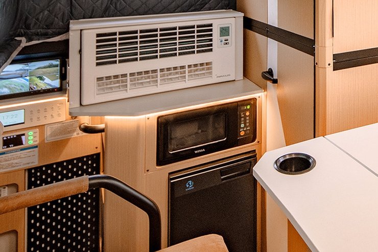 дом на колесах кухня, Maxus Explorer, пикап Maxus, автодом Maxus, дом на колесах, дом на колесах