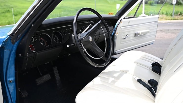 салон Plymouth Superbird 1970 года