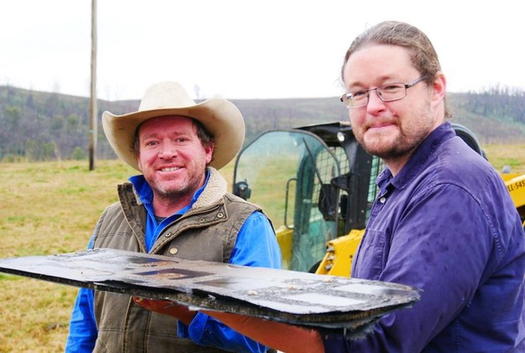 Crew Dragon, уламки, Австралія