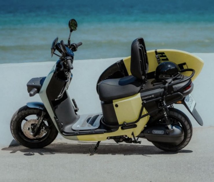 Gogoro Crossover Smartscooter, електричний скутер, скутер Gogoro