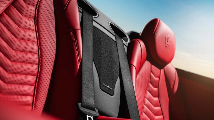 салон мазерати, Maserati GranCabrio 2024, Maserati GranCabrio, новый Maserati GranCabrio, кабриолет Maserati, кабриолет Maserati