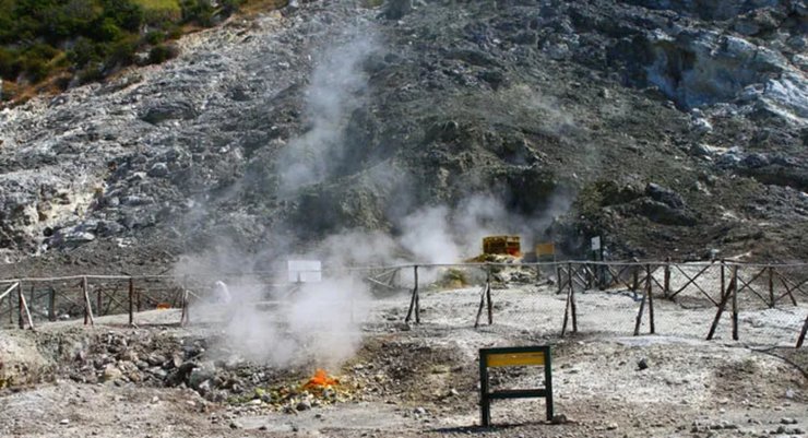 Вулкан в Італії, супервулкан, вулкан, виверження вулкана, землетрус, план евакуації, Камппі-Флегрей, неспокійний вулкан