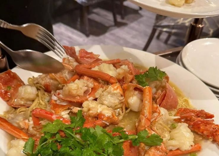 Счет, ошибка, Реанна Хо из Перта получила живого лобстера в ресторане, курьезы, интересные истории