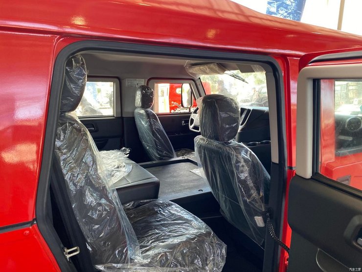 Dongfeng Mengshi Retrograde 500, Dongfeng Mengshi, Hummer H1, копія Hummer H1, китайський Hummer, китайський позашляховик