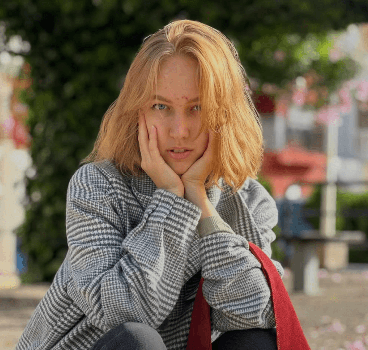 українка в іспанії