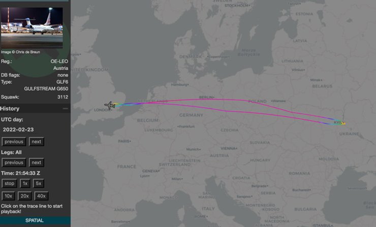 Пинчук, самолет, эвакуация, Украина, опасность