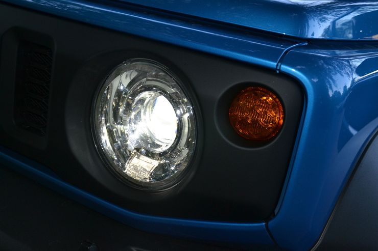 Светодиодная оптика предусмотрена уже в базовой версии