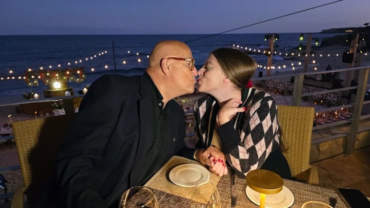 Немецкий миллионер Хорст-Дитер Эш женился на россиянке Алине, которой 26 лет, любовь, отношения