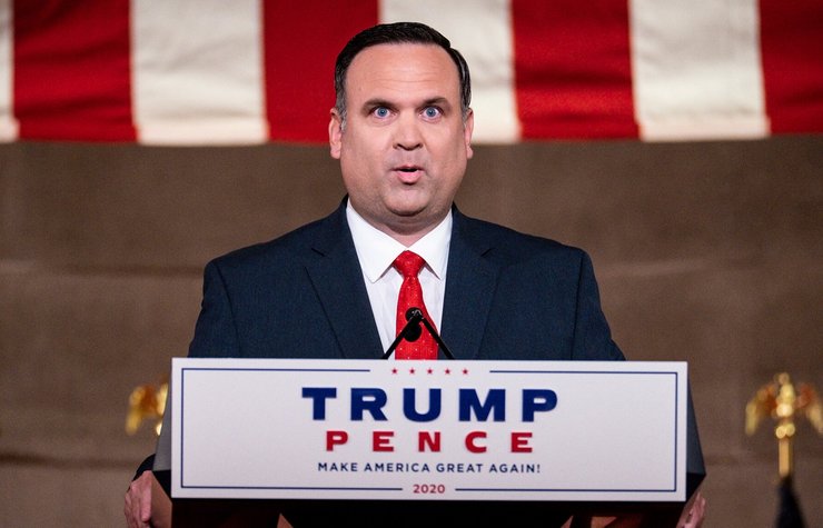 дэн скавино фанат трампа