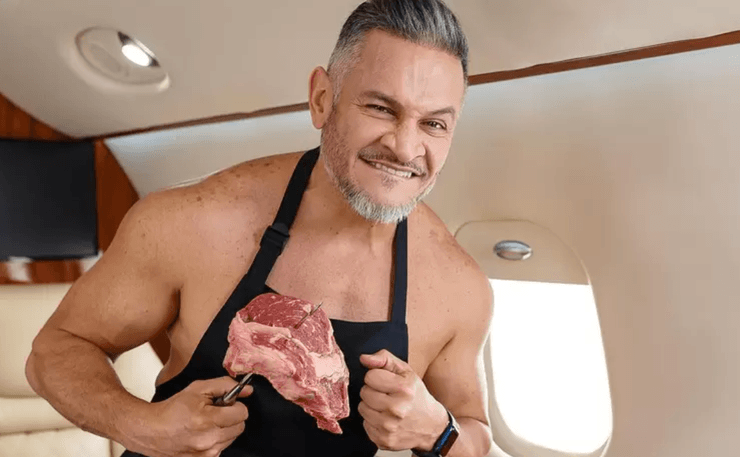 Эктор Хименес-Браво, ресторатор