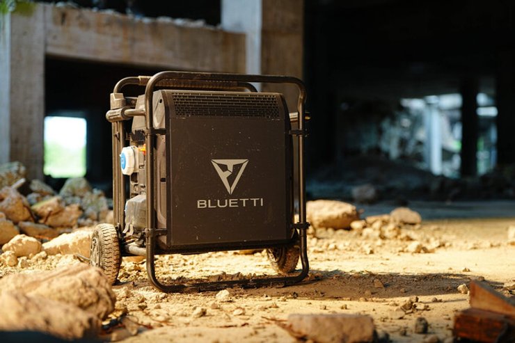 Bluetti Pioneer 5000 E-Generator