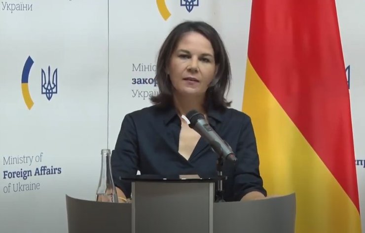 Анналена Бербок, пресс-конференция, визит в Киев