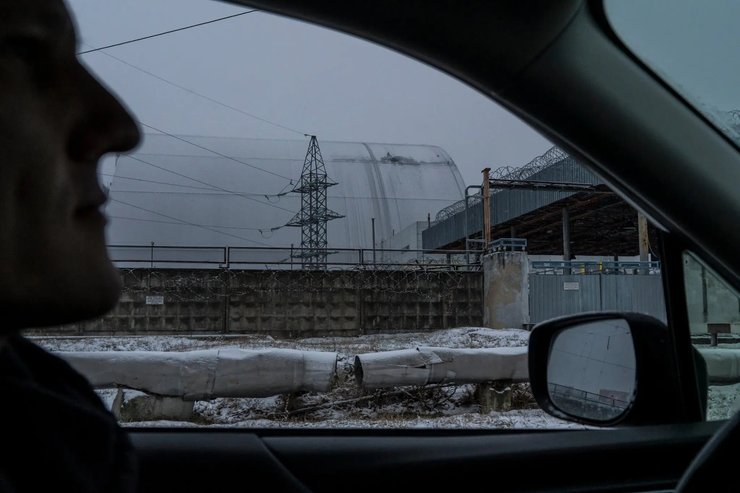 аес чорнобиль, удар по саркофагу, чаес саркофаг