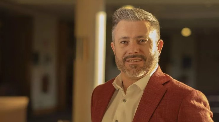 Джеймс О'Cалливан