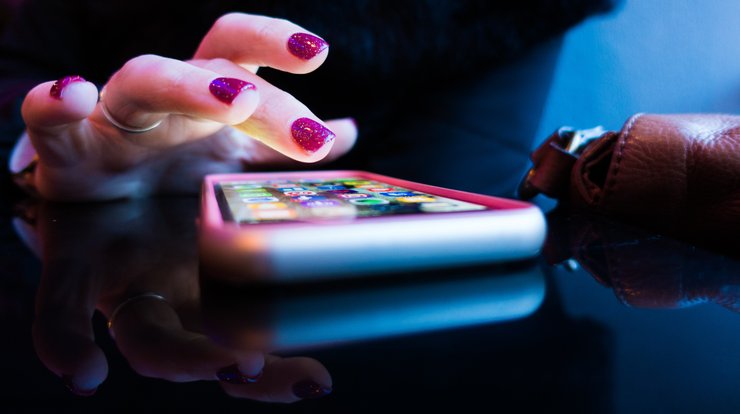 мобільний телефон, Telegram, Viber, соцмережа, додаток