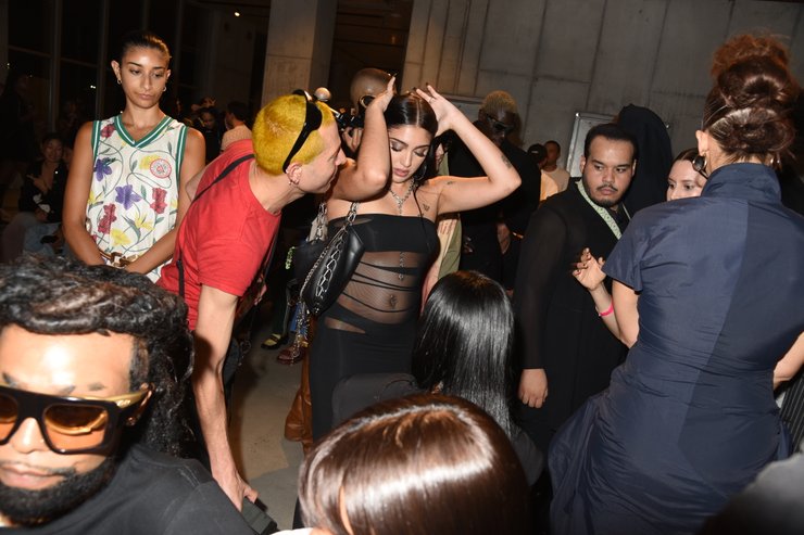 Лурдес Леон