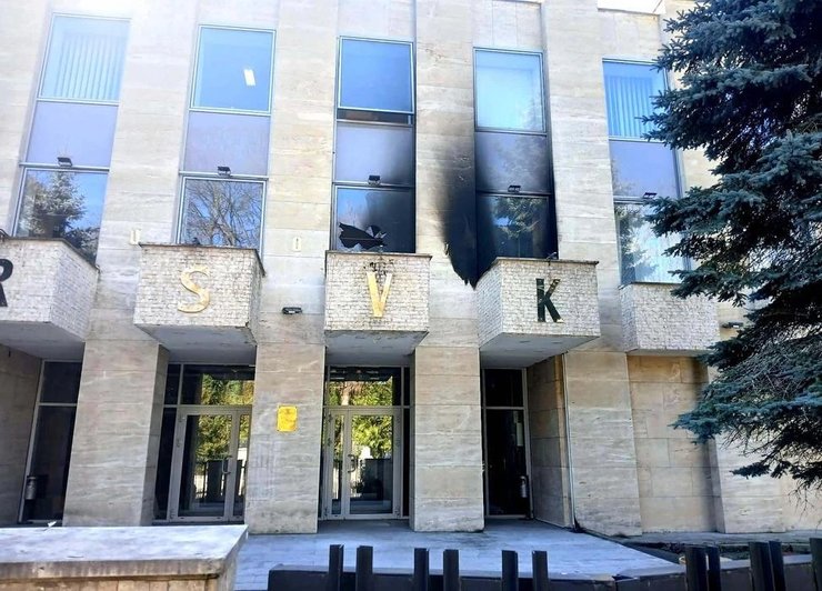 русский дом в праге поджог русский дом в праге атака